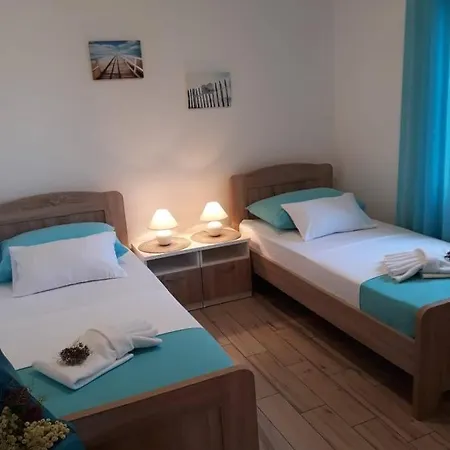 Vakantiehuis House With A Parking Space Razanac, Zadar - 21253 *